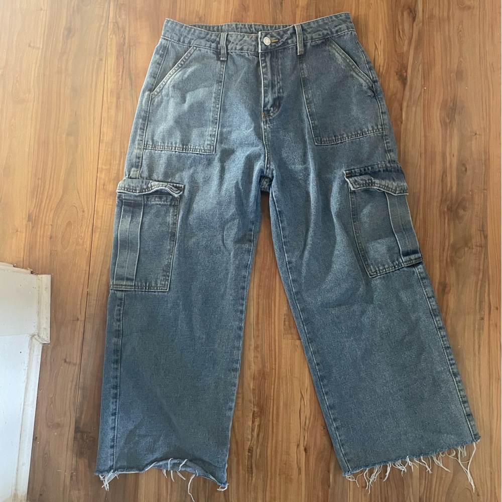 SHEIN Blue Wide-Leg Cargo Jeans. Size XL